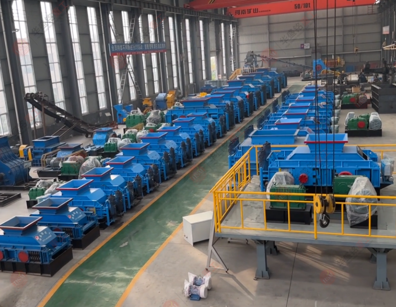 全液壓對(duì)輥制砂機(jī)